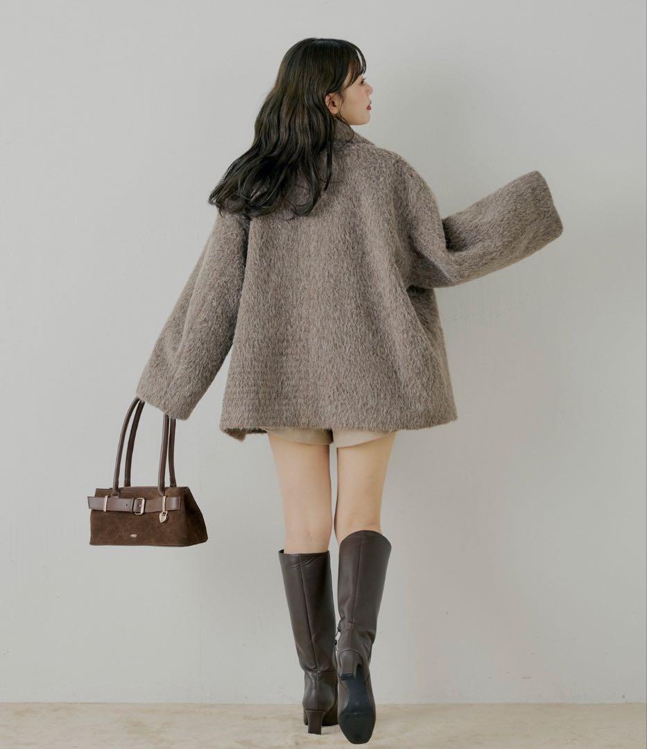 【新品タグ付き】Chico / 金釦シャギールーズコート