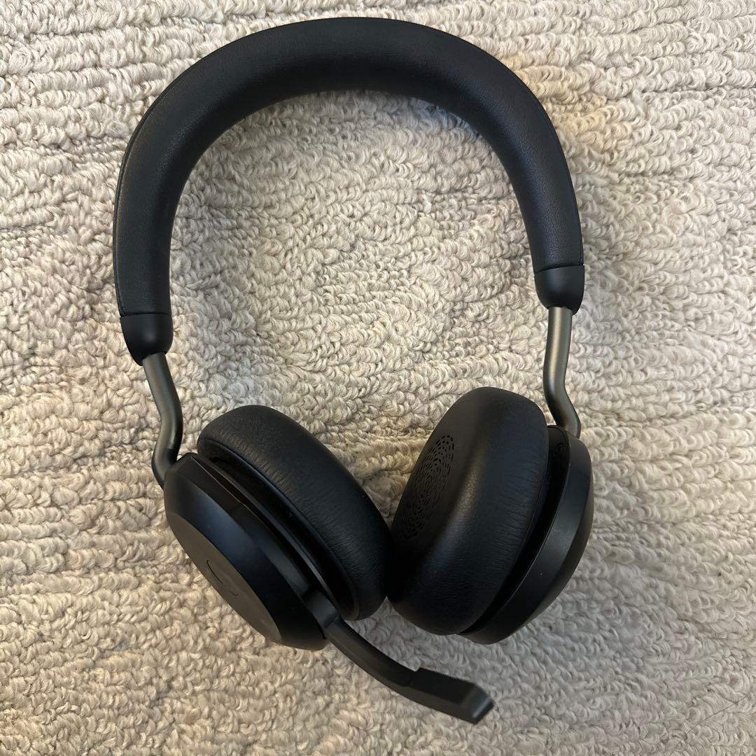 Jabra Evolve2 75 （充電スタンド•ケース付き）