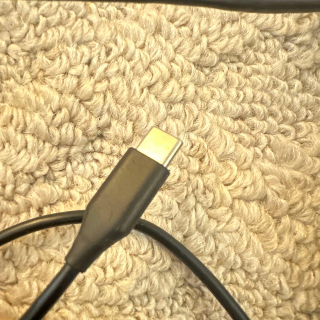 Jabra Evolve2 75 （充電スタンド•ケース付き）