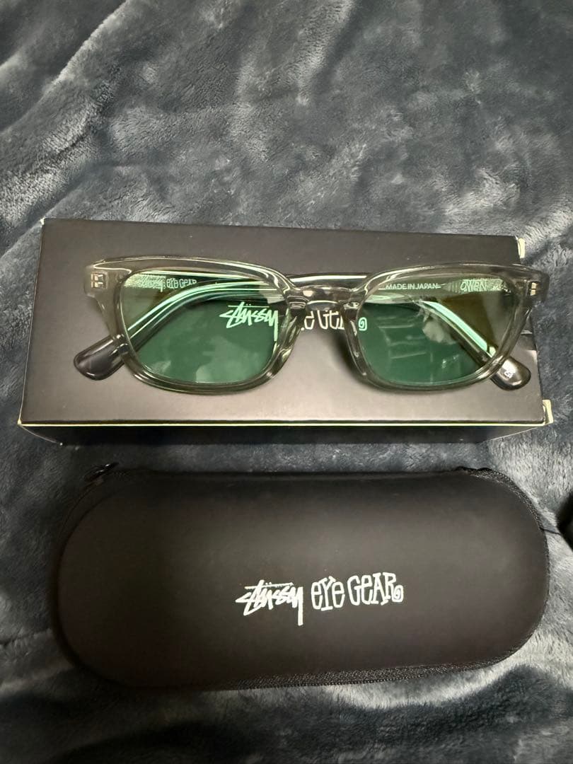 Stussy Eye Gear サングラス グリーンレンズ