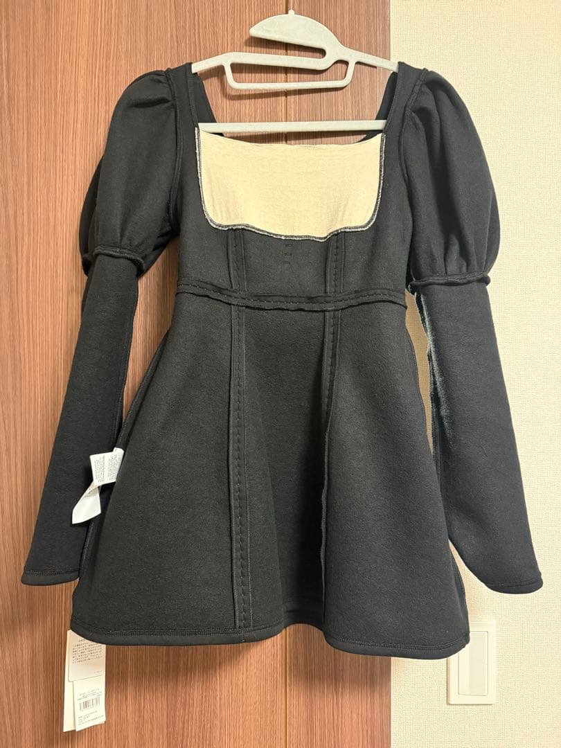 【新品未使用タグ付】 リリーブラウン ロココ調スウェットミニワンピース