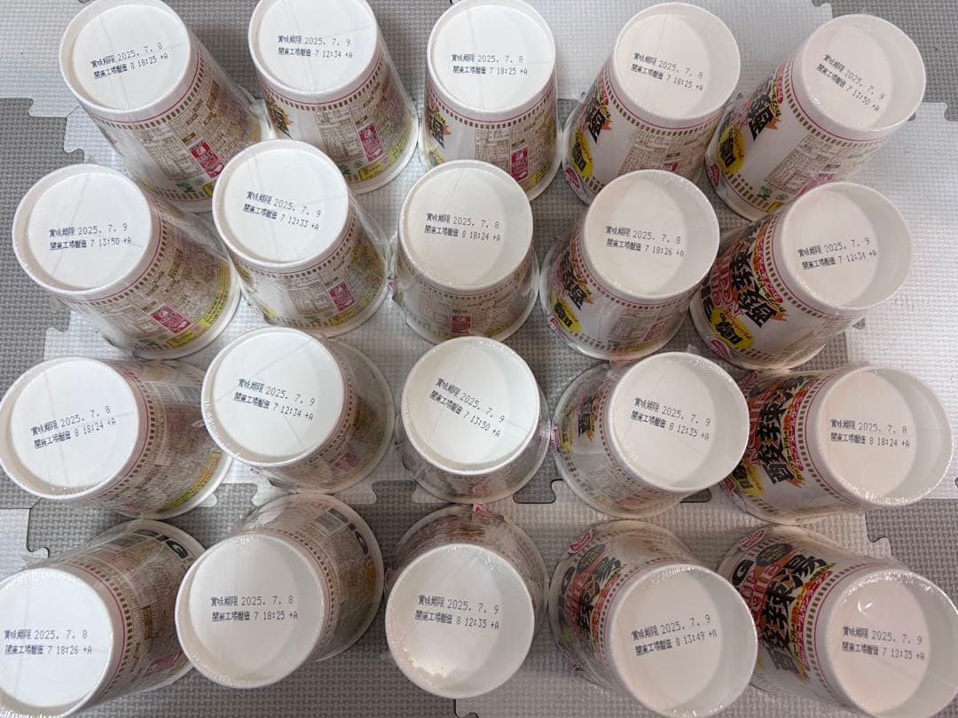 チップスター　コンソメ　のりしお　うすしお　計４８個　まとめ売り