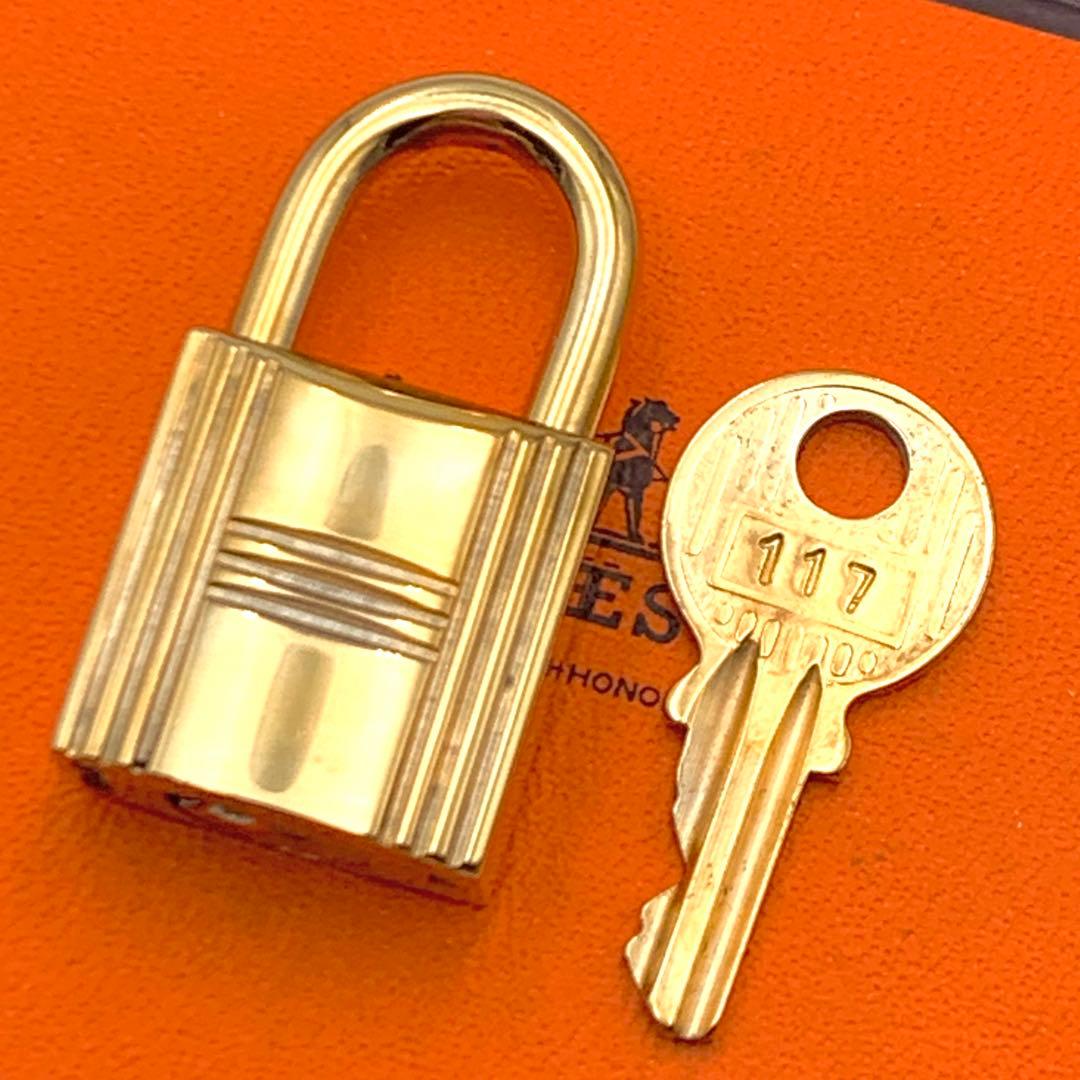 HERMES エルメス カデナ　24Kメッキ　No.117　117番　鍵付き