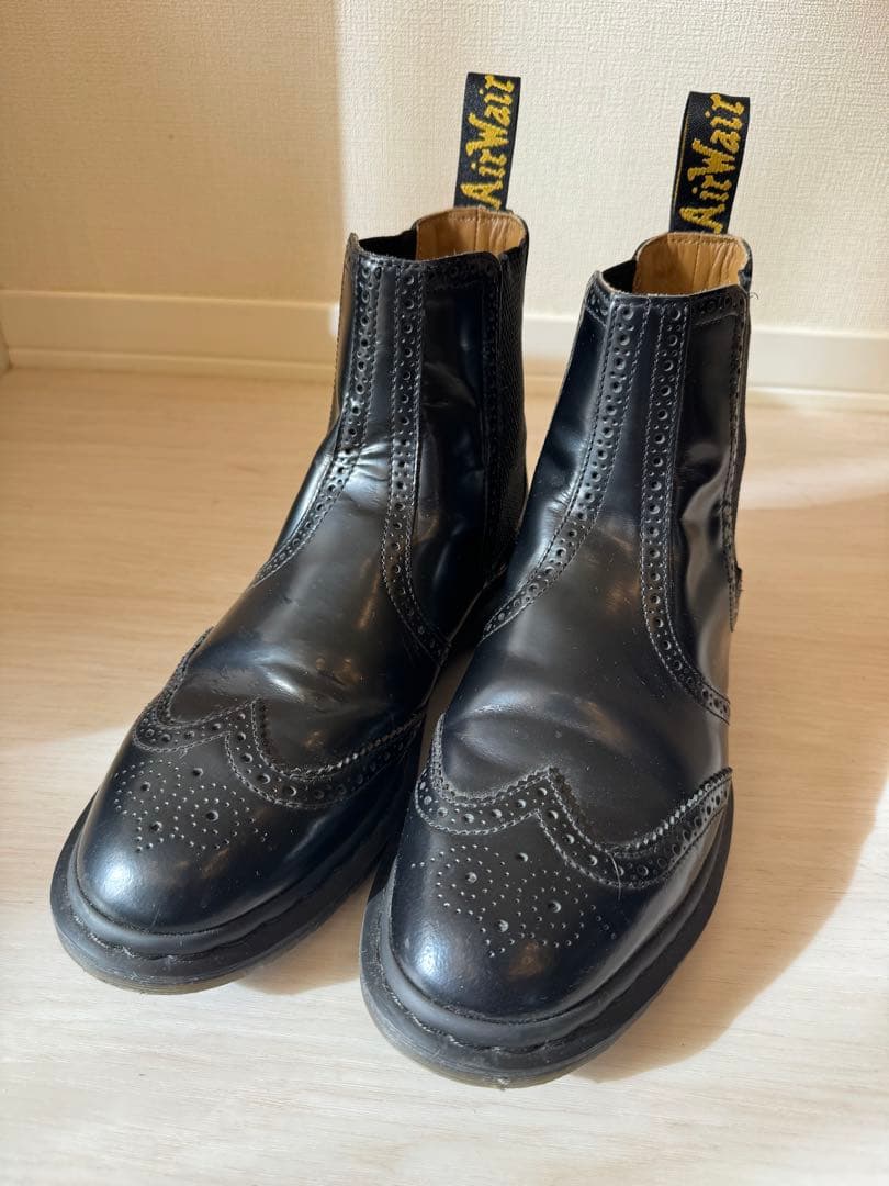 【美品】ドクターマーチン　サイドゴアブーツ ウイングチップ　レザー　26センチ