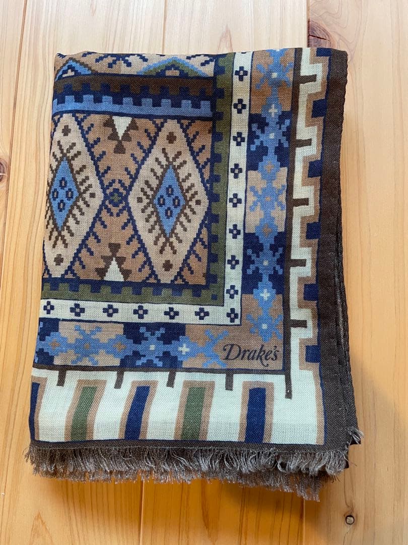 小物 Drake's scarf