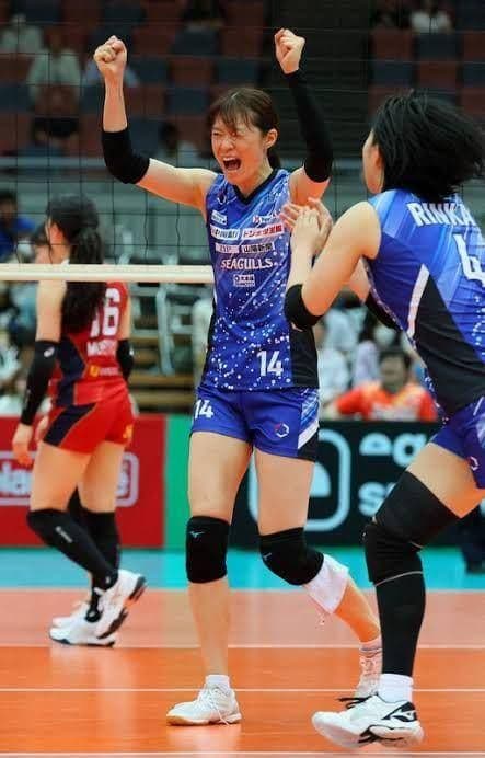 2XOサイズ 宮下遥選手モデル 女子バレー レプリカユニフォーム 2024年