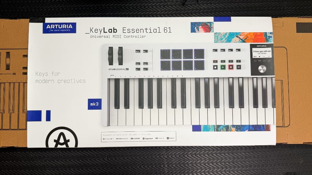 [ほぼ未使用] ARTURIA KeyLab Essential MK3 61鍵