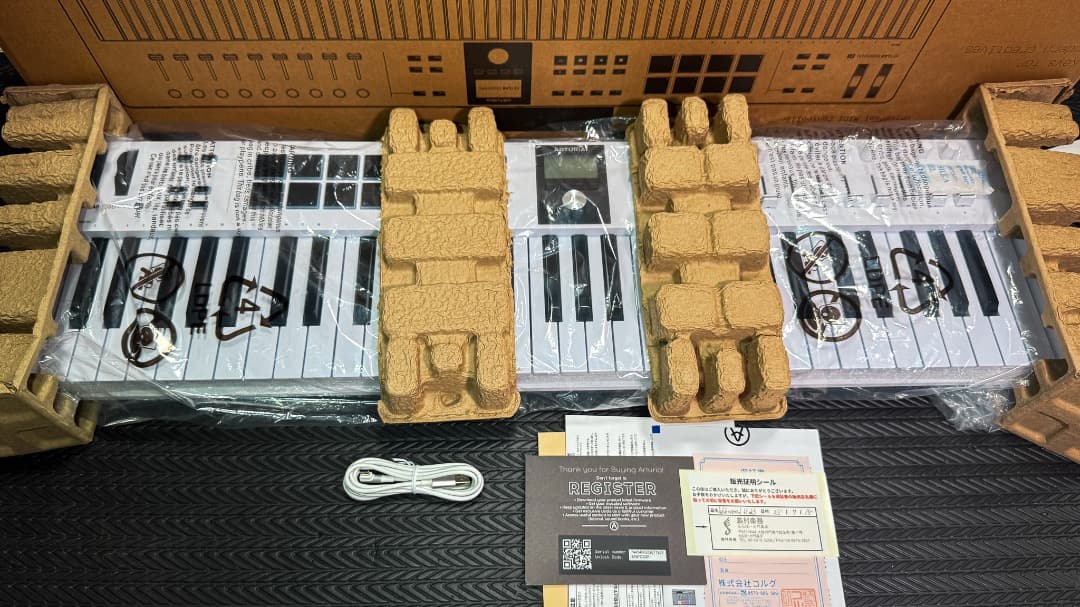 [ほぼ未使用] ARTURIA KeyLab Essential MK3 61鍵