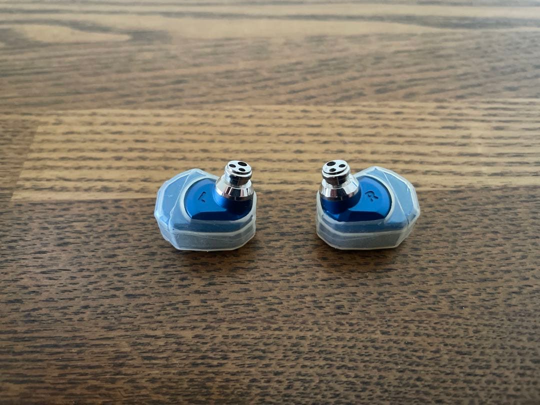 【美品】MW10 andromeda campfire audio
