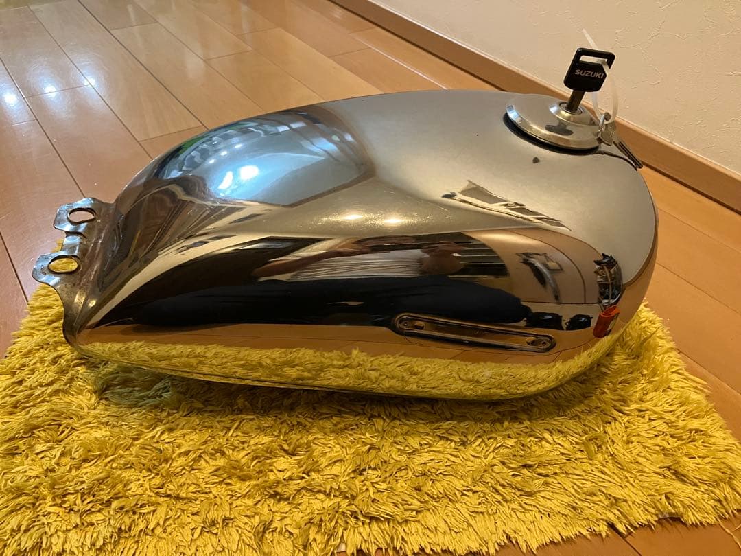 ボルティ gn125 gn250用クロムタンク メッキタンク 鍵付き
