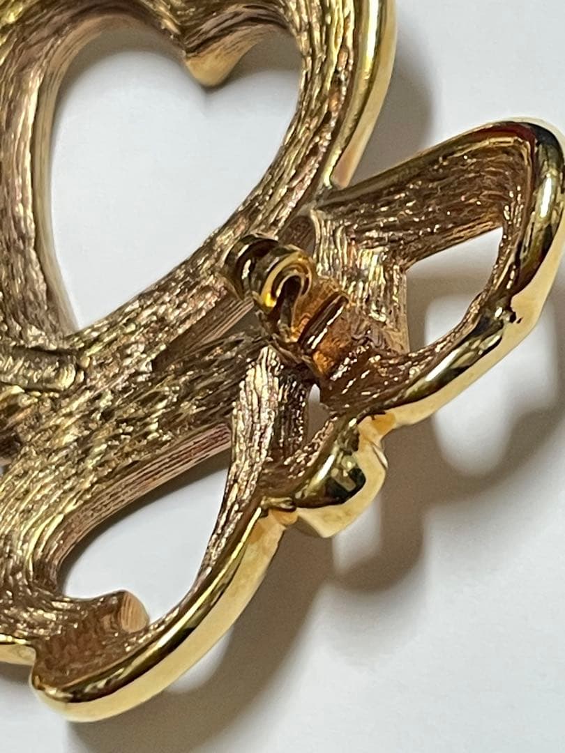 Christian Diorディオール　ハート　ブローチ　❤︎