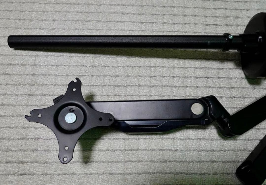 Bauhutte ロング モニターアーム GS シングル BMA-1GS-BK