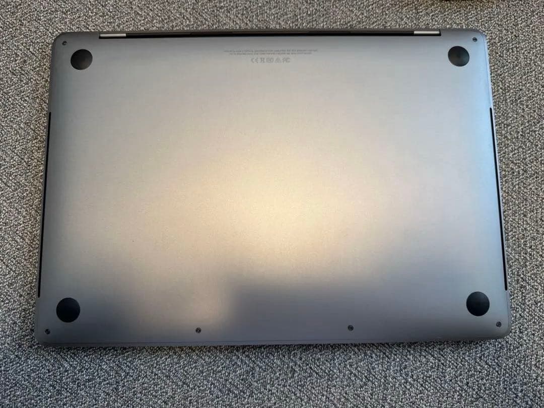 MacBook Pro 13インチ スペースグレー 2018 16GB i7