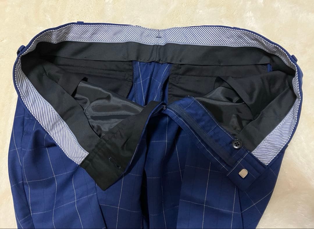 MIYUKI 生地　オーダースーツ　スリーピース　ネイビー　ストライプ　Ｌ相当