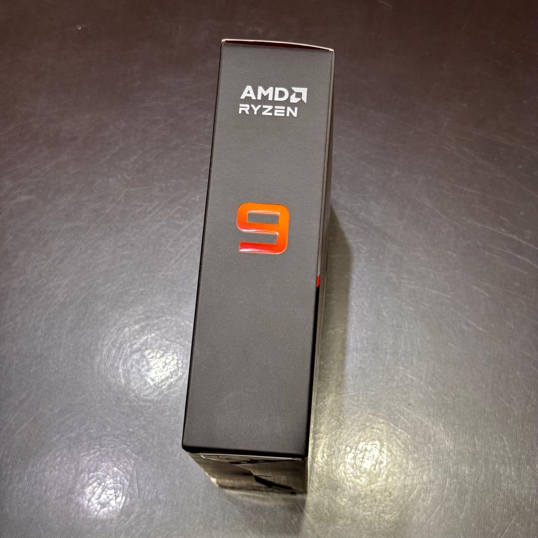 CPU AMD Ryzen 9 9900X CPU