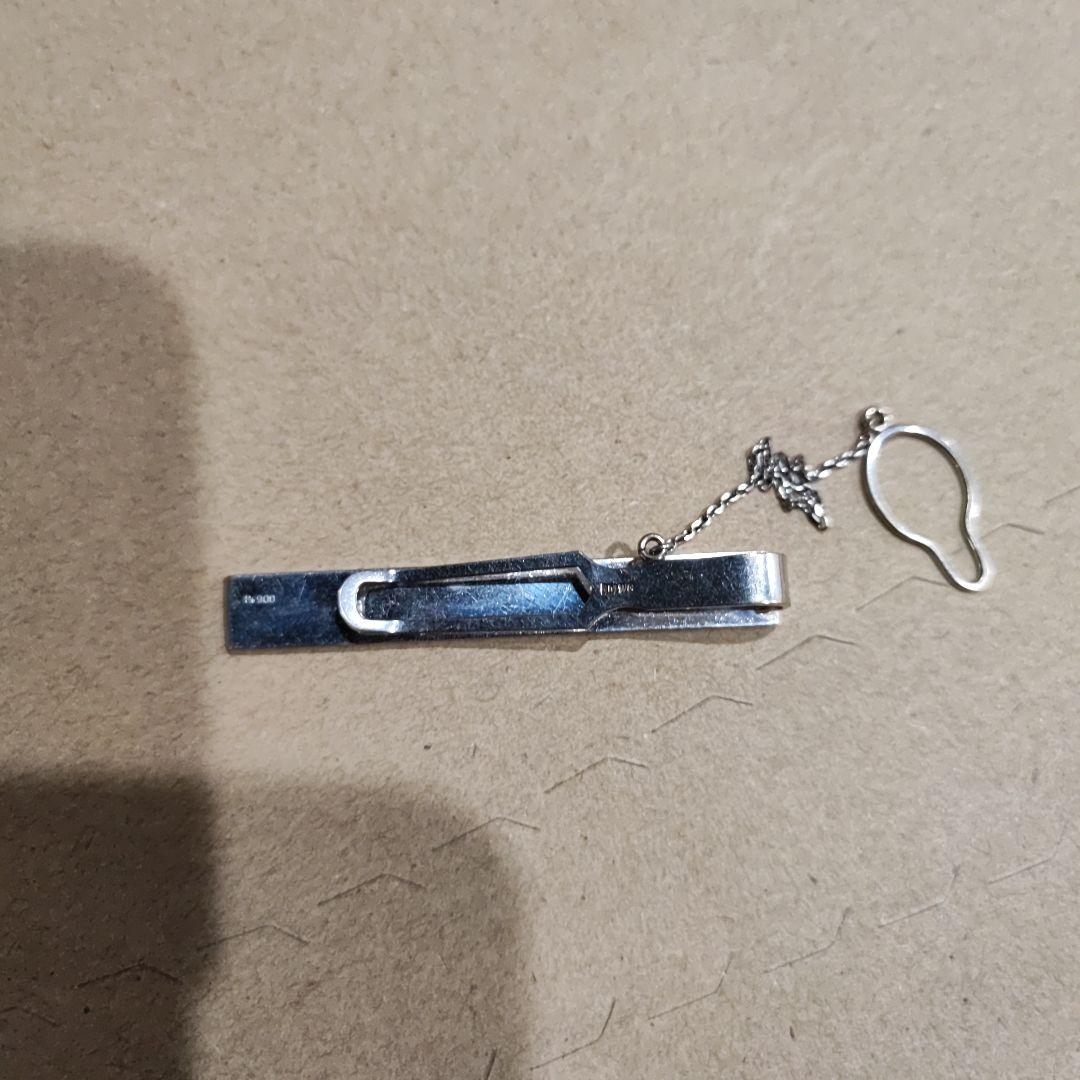 シルバー ネクタイピン チェーン付き