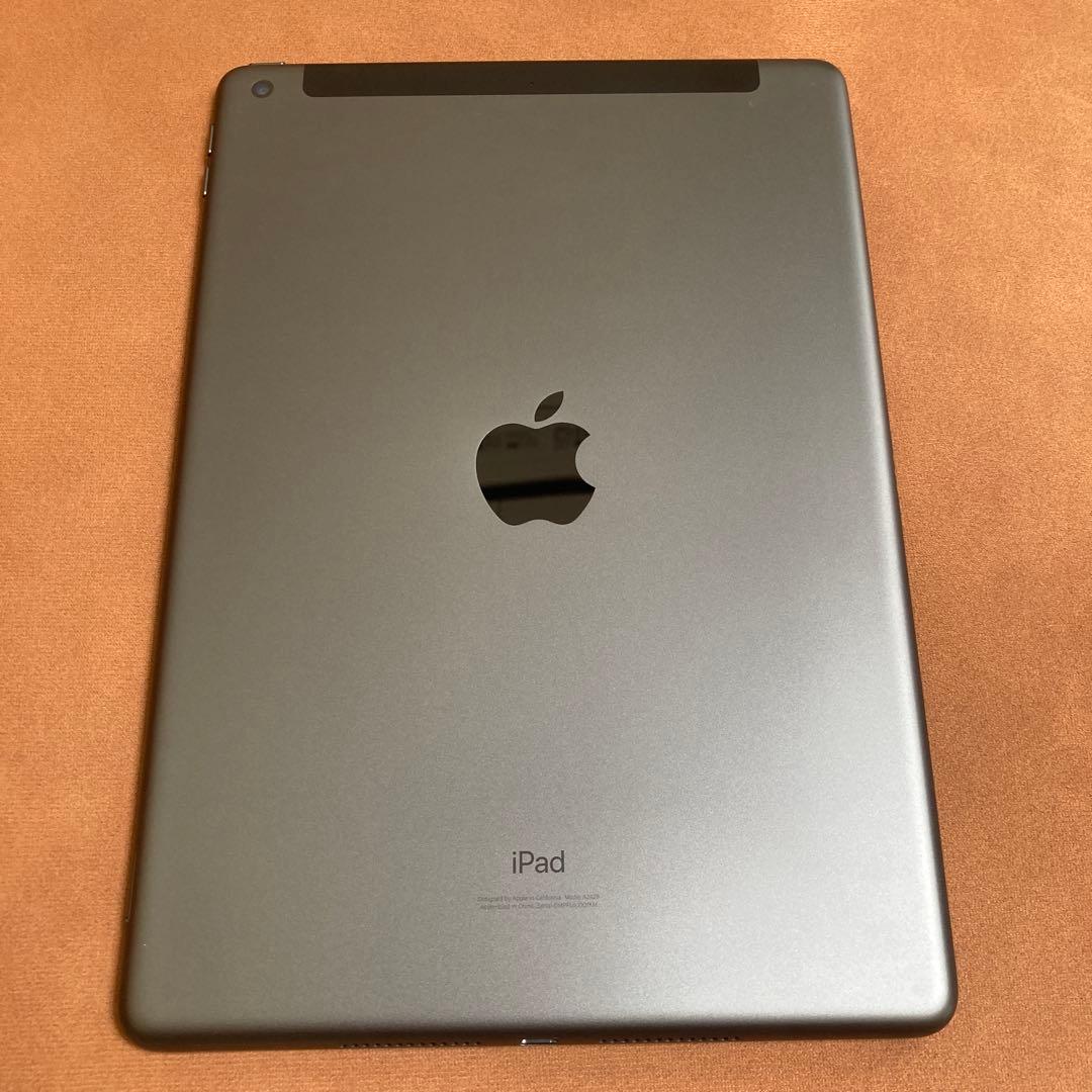 585【早い者勝ち】電池良好☆iPad8 第8世代 32GB SIMフリー☆