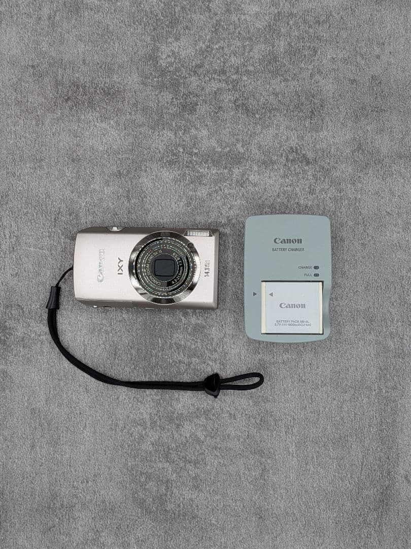 【極美品/動作OK】Canon IXY 10S シルバー 付属品完備 デジカメ
