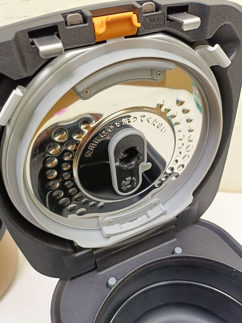 日立 圧力スチーム IHジャー炊飯器 2023年製 RZ-TS105M-R