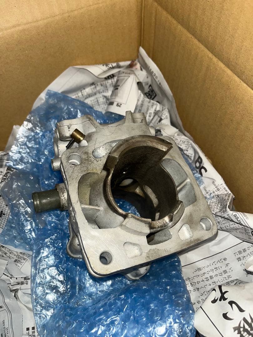 ガンマ250 左？右？片方シリンダー VJ21