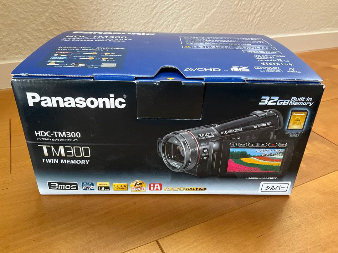 Panasonic HDC-TM300 ビデオカメラ 本体