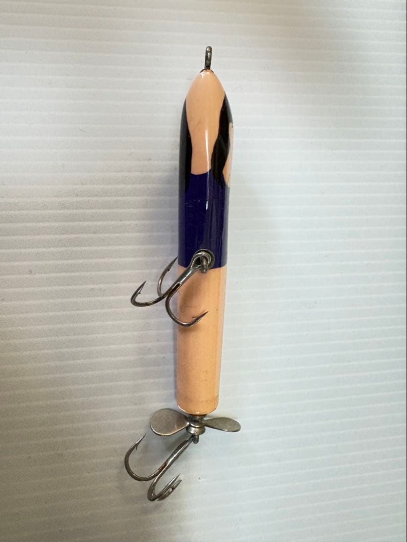 トップウォーター用ルアー　スイッシングねーちゃん