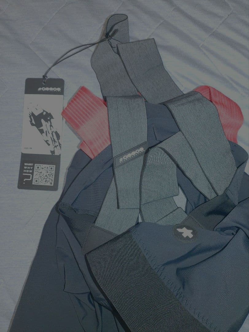 新品未使用・ASSOS EQUIPE RS BIB SHORTS S9 Mサイズ