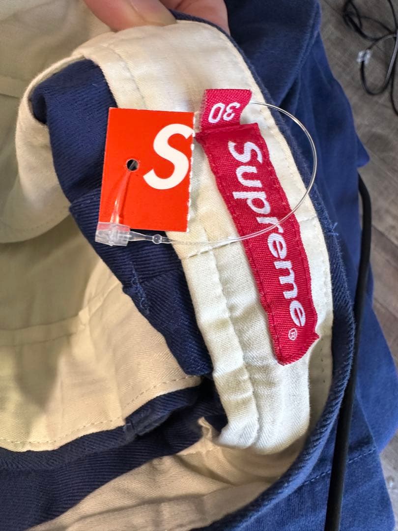 Supreme ネイビー チノパン pin up chino pant