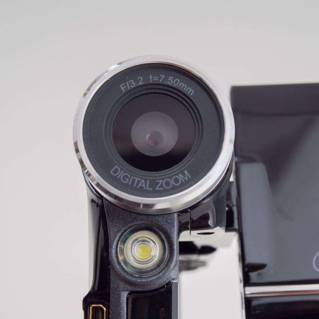 iMega デジタルカメラ 5.0 MEGAPIXEL / ビデオカメラ 小型