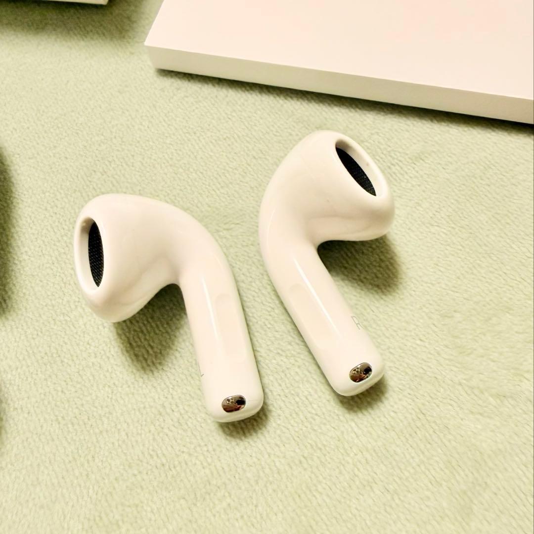 AirPods4 ノイズキャンセリングなし　美品