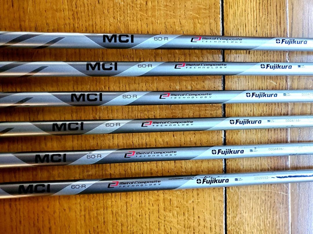 希少品 PRGRプロギア 02特注品MCI 60R装着 5〜PW 6本セット