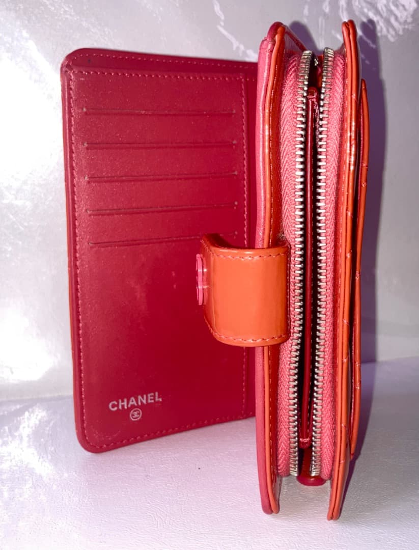 CHANEL シャネル マトラッセ パテント