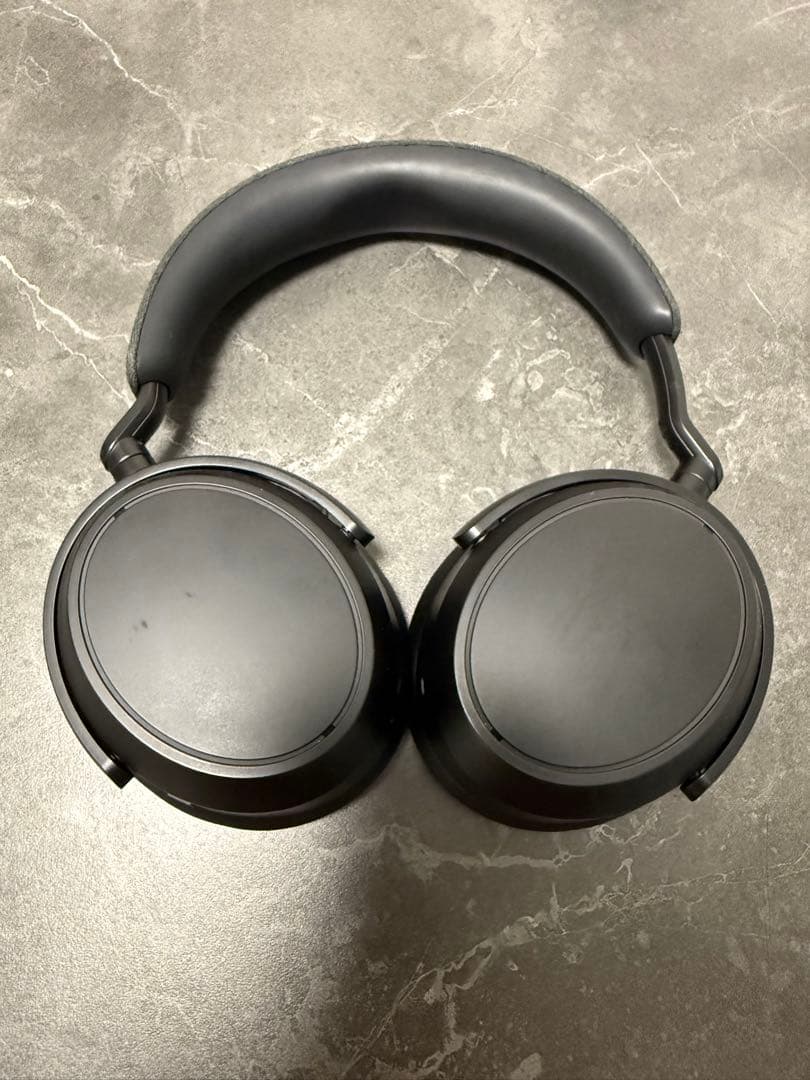Sennheiser Momentum 4 ワイヤレスヘッドホン ブラック
