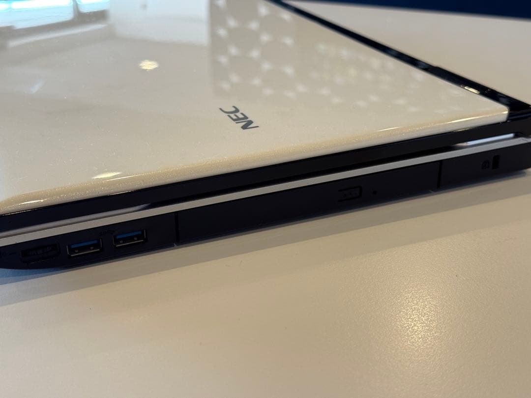 【中古】NEC LaVie LL750/H ノートパソコン SSD240GB