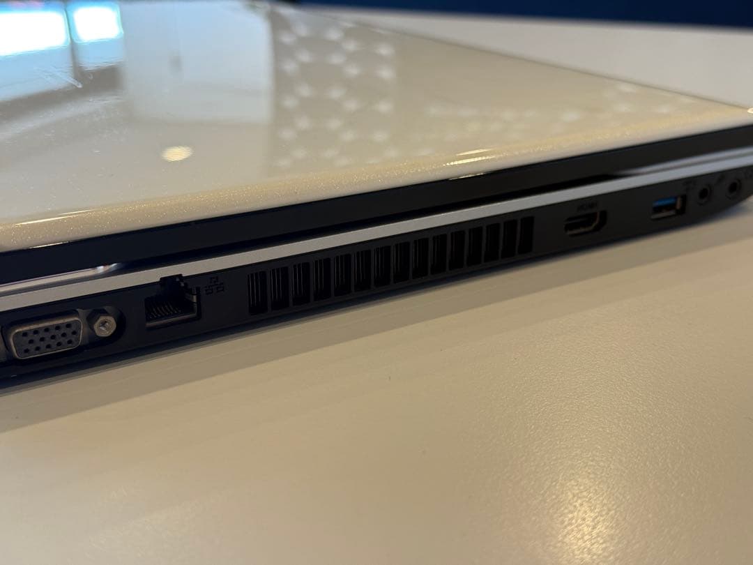 【中古】NEC LaVie LL750/H ノートパソコン SSD240GB