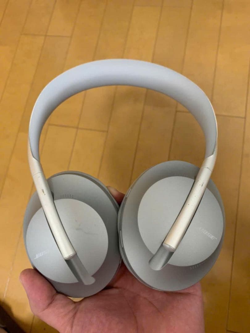 Bose Noise cancelling Headphones 700 本体