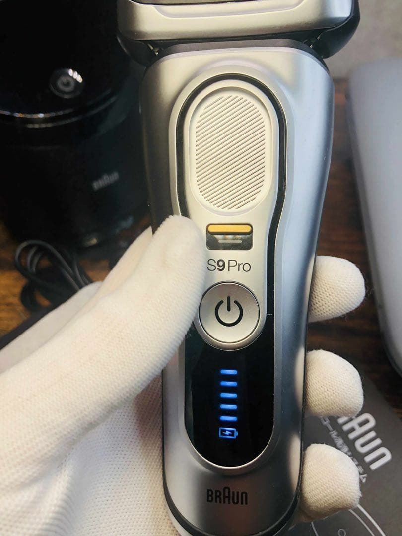 【美品】BRAUN（ブラウン）シリーズ9 Pro 9477cc メンズシェーバー