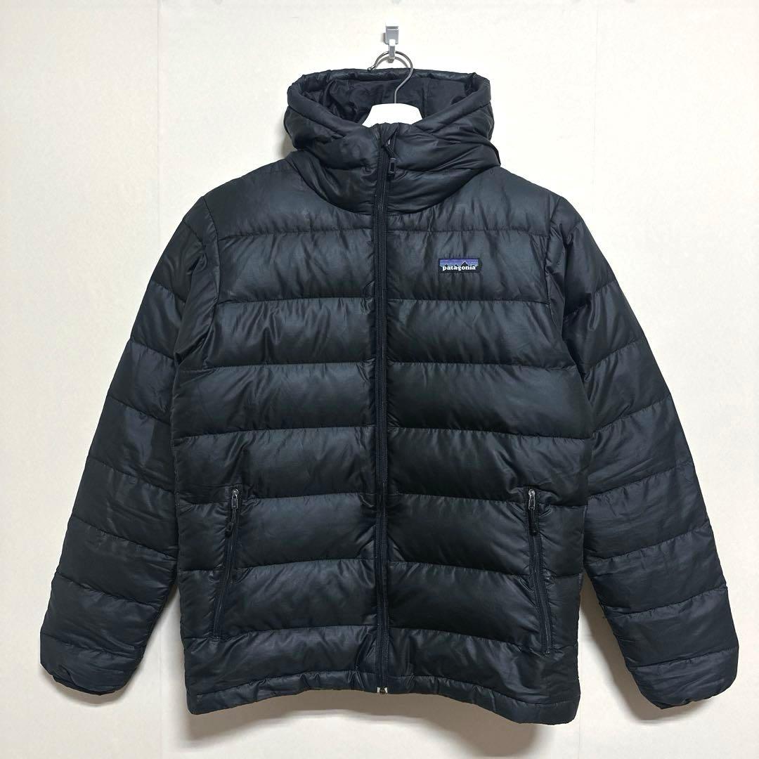 《patagonia》 パタゴニア (XS) フード付きダウンジャケット 難あり