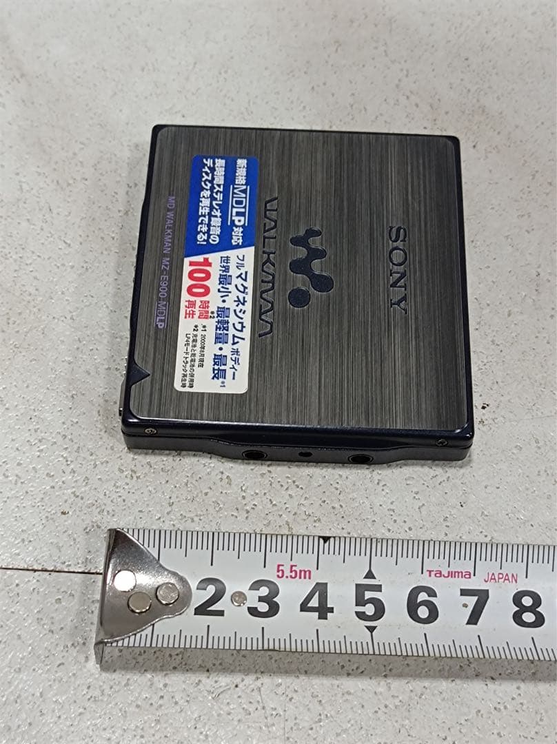 八6735【美品】SONY MDウォークマン MZ-E900