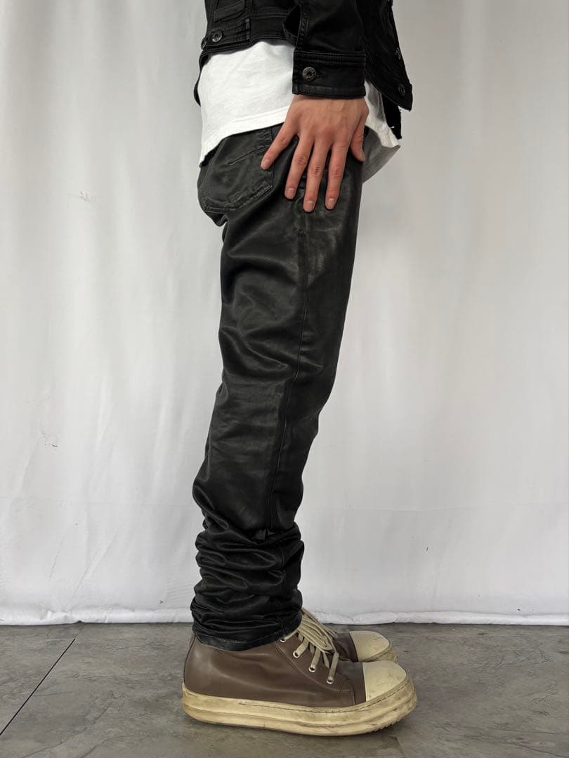パンツ DIOR HOMME Wax Coating Straight Jeans