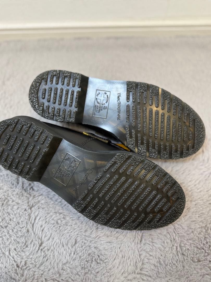 新品☆Dr. Martens Adrian タッセル ローファー黒/イエロー39