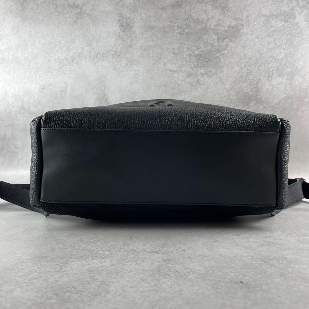 elle様　現行モデル　FURLA リュック　URBAN BACKPACK