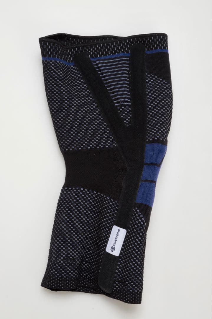 バウアーファインド BauerfeindゲニュTrainP3 右膝用　サイズ４