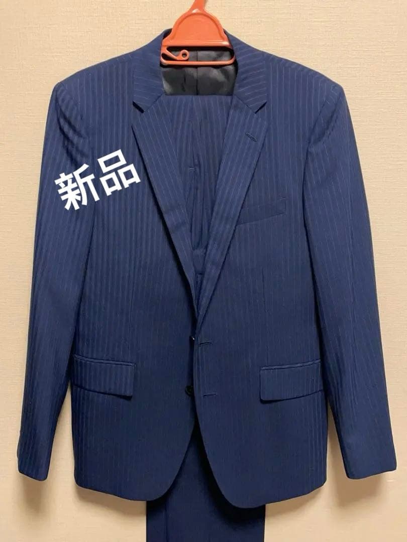新品 メンズビギ スーツ ネイビーブルー MからLサイズ向け　まとめ買い割引あり