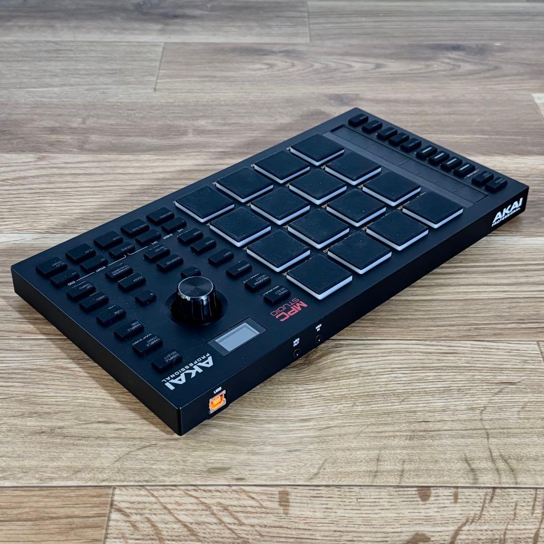 DTM・DAW AKAI MPC STUDIO