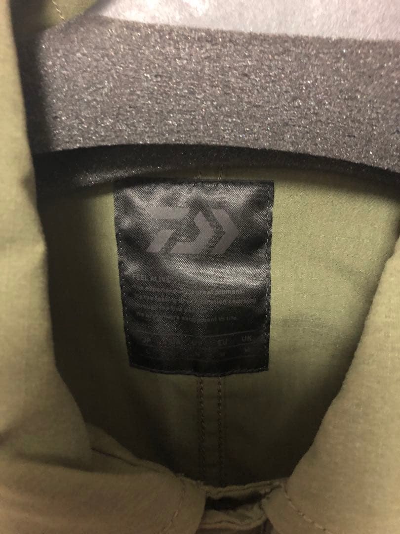 Daiwa pier39オリーブグリーン ミリタリージャケット