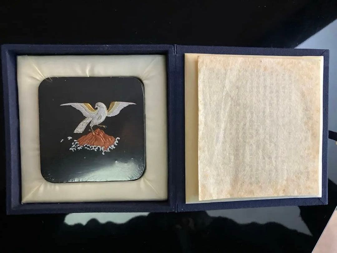 墨運堂　百選墨　No.48 『英雄独立』　定価　¥62700(税込)