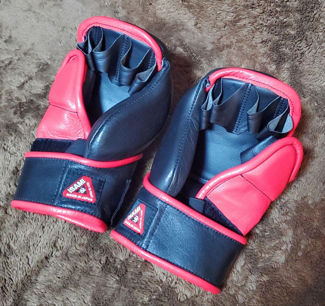 ISAMI パウンドグローブ Fサイズ 黒/赤