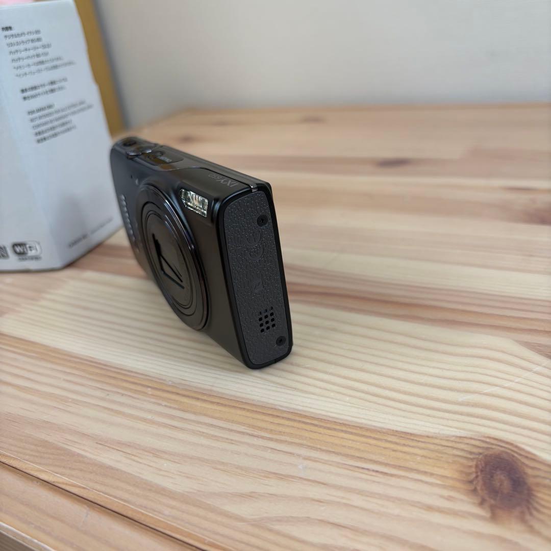 極美品　Canon キャノン　コンパクトデジタルカメラ　IXY 650 ブラック