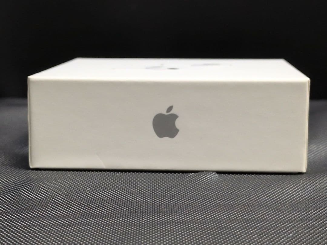 Apple AirPods第3世代 純正品 ワイヤレスイヤホン　M2655